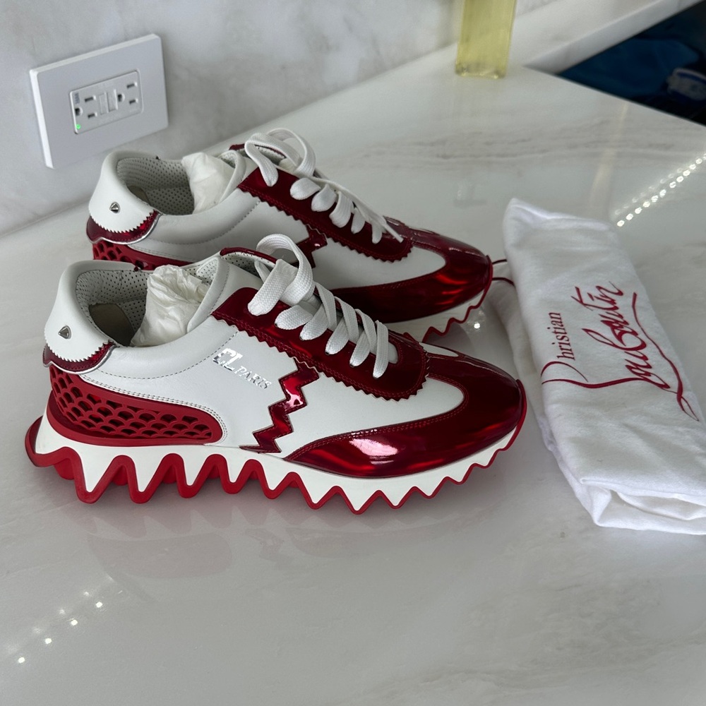 Christian Louboutin Loubishark Red and White Metallic Sneakers 39.5 / 8.5 - 9 - Picture 2 of 13